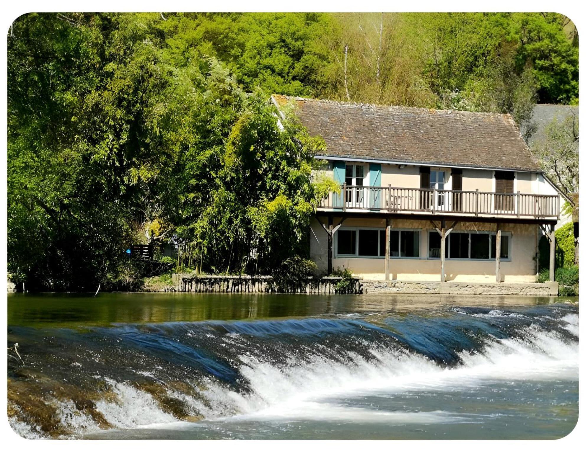 Fresnay-sur-Sarthe Maison Avec Jardin En Bord De Riviere 빌라 외부 사진